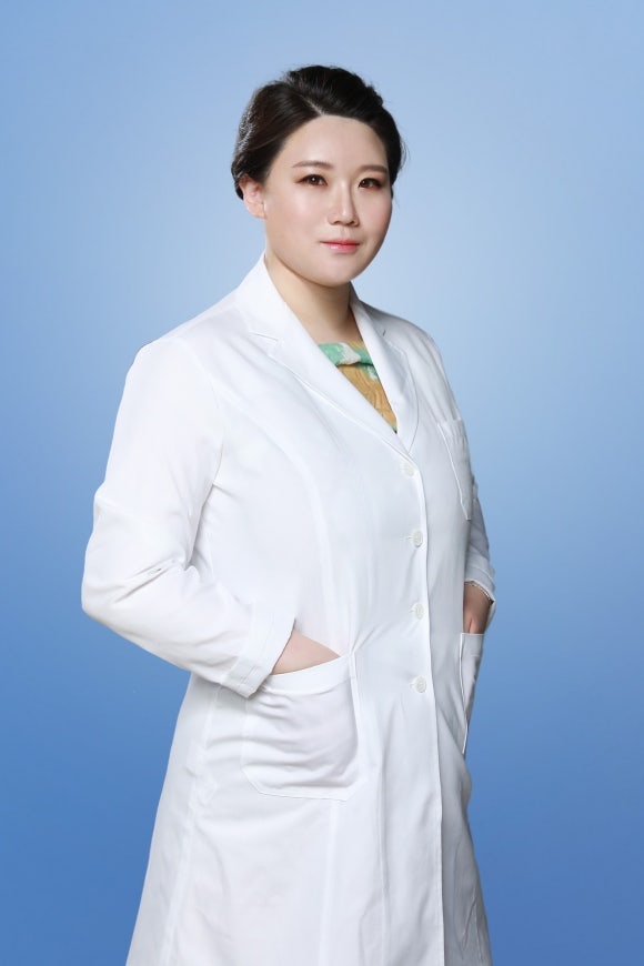 턱 보톡스, 가격만으로 결정하면 안 되는 이유, 홍대입구역 피부과